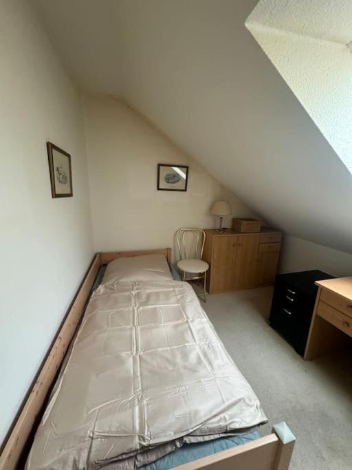 Gepflegte 3 Zimmer Wohnung! Хановер Екстериор снимка